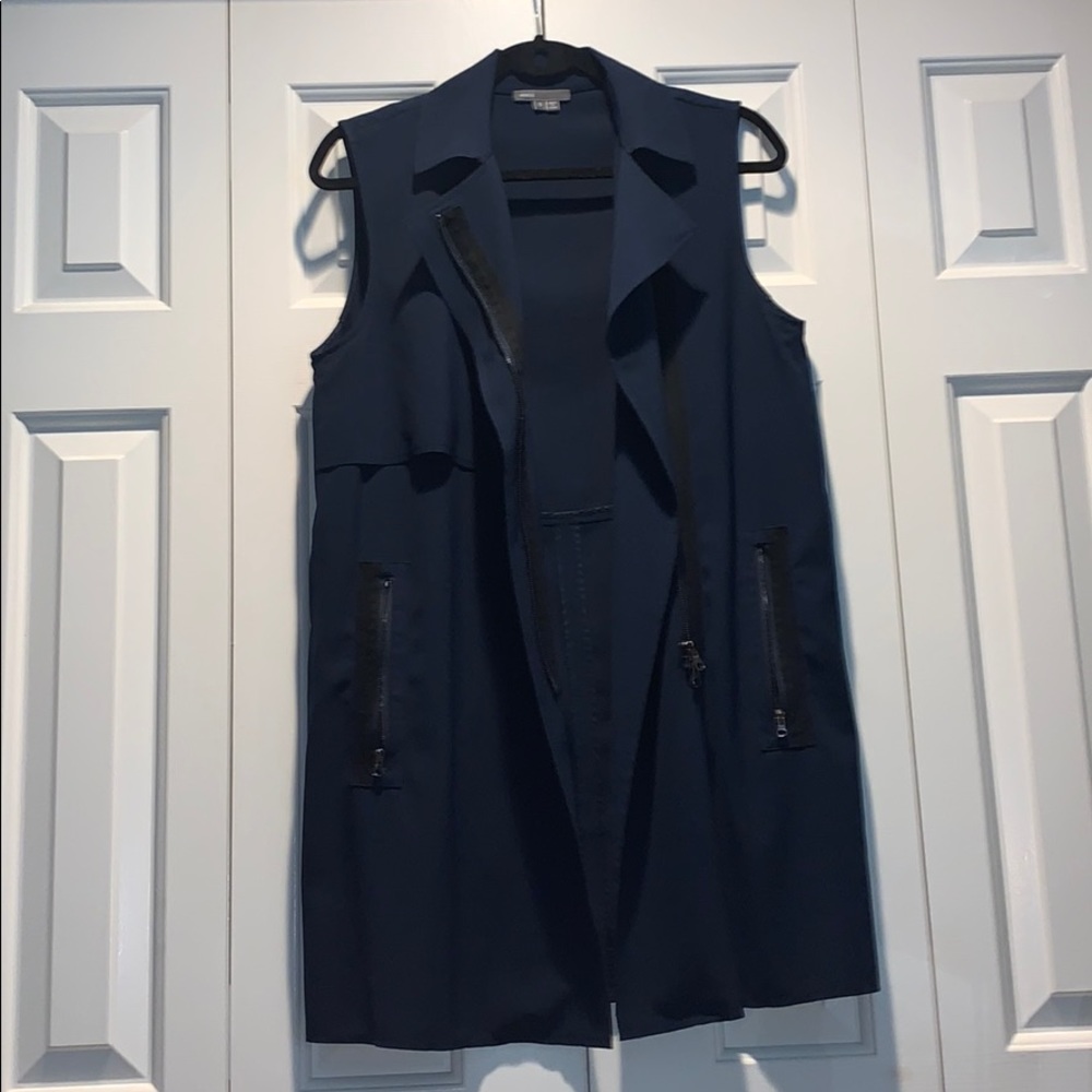 Vince. Long Vest